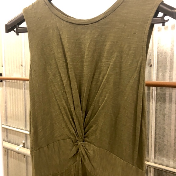 Green casual tshirt dress - Picture 2 of 4
